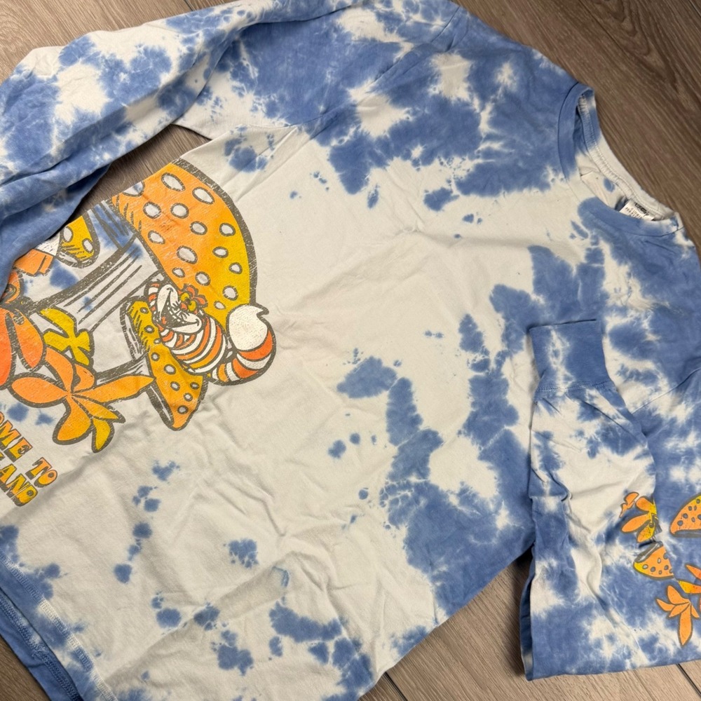 Disney Mens Long Sleeve Alice in Wonderland Tie Dye Blue Small